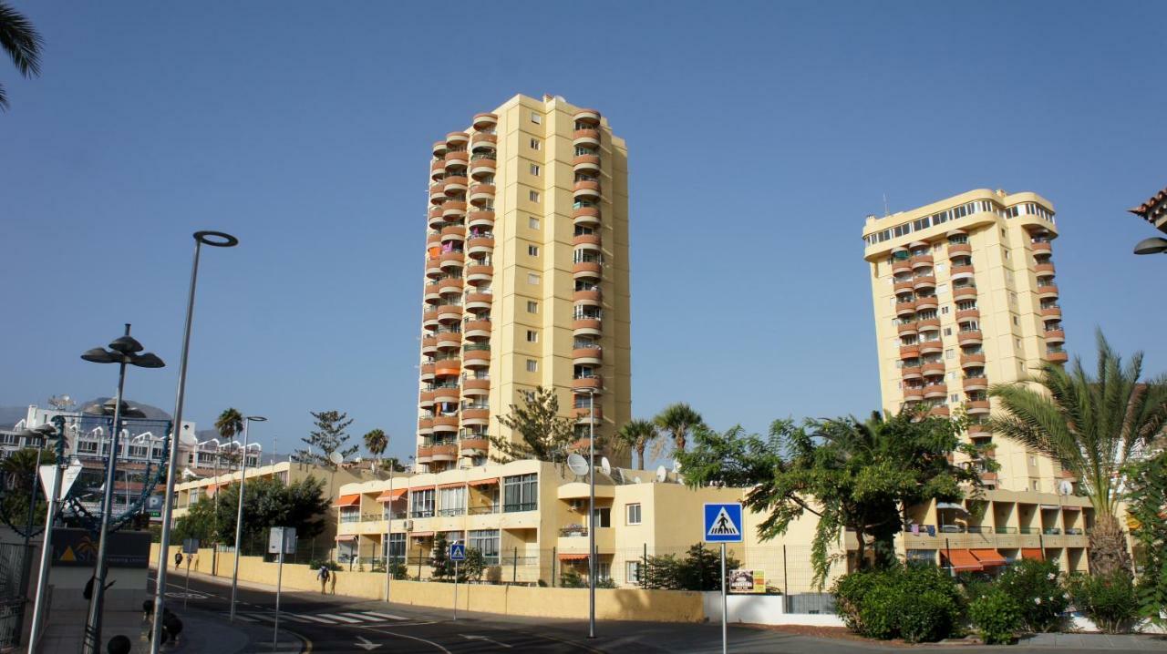 Las Torres Del Sol Los Cristianos Apartment ลอส กริสเตียนอส ภายนอก รูปภาพ